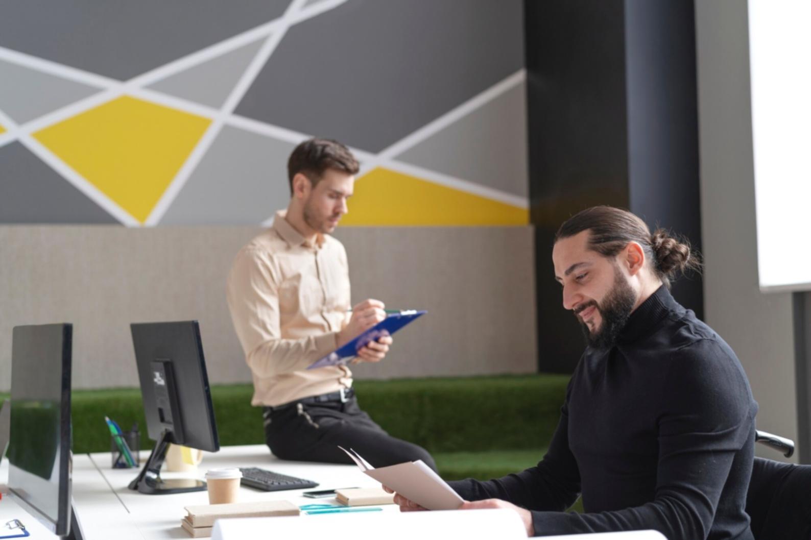 Technologie-Experte für Remote-Learning Setup